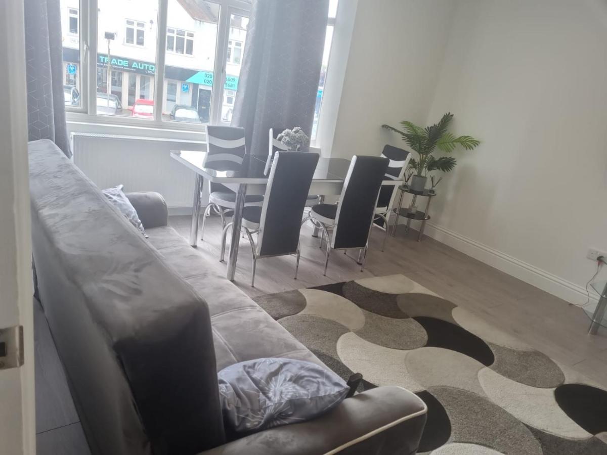 Attractive 2 Bed Apartments Free Wi-Fi And Parking Croydon kerület Kültér fotó